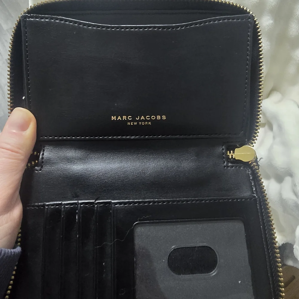 Marc Jacobs the Small Leather Tote Bag And Wallet Set - Picture 3 of 9